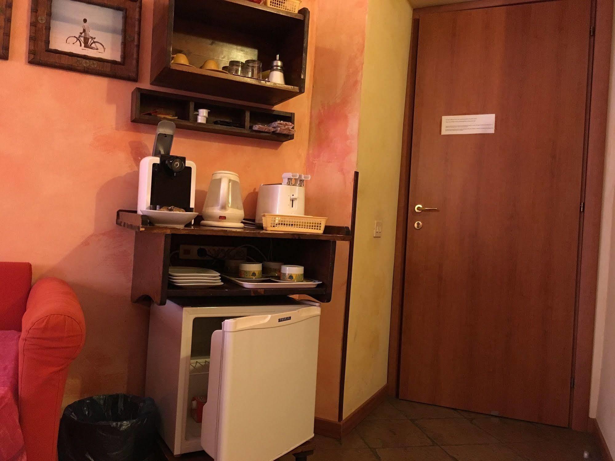 Momi Bed And Breakfast Rome Exterior photo