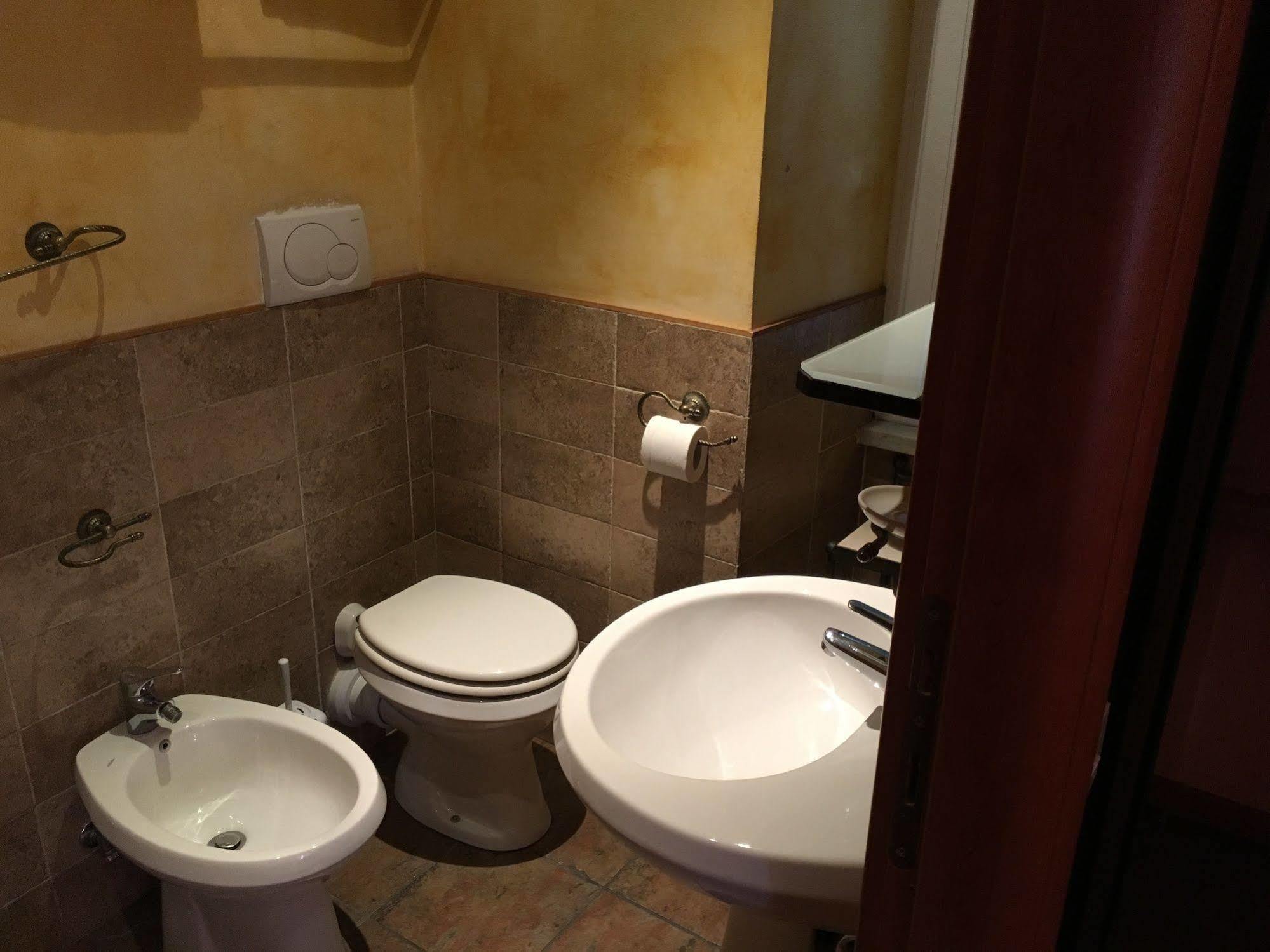 Momi Bed And Breakfast Rome Exterior photo